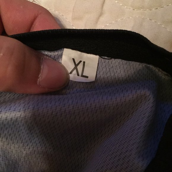 ACDC t shirt - Picture 3 of 3